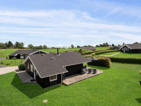 Holiday Home Sira - 350m from the sea by Interhome, Spodsbjerg